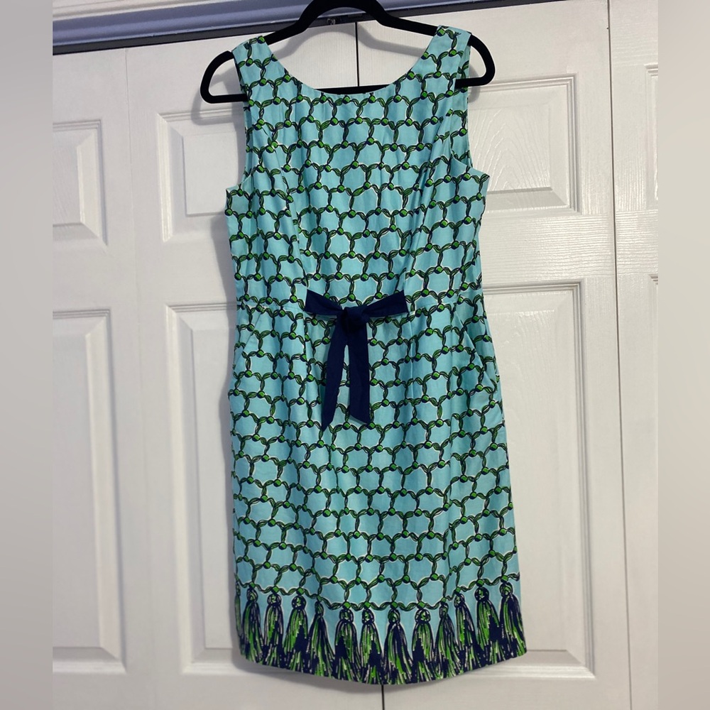 Women’s Lilly Pulitzer Classic mid-length Dress size 8